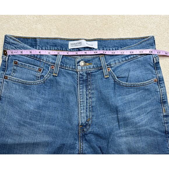 Levi's Signature: S67 Athletic Light-Medium Blue Jeans - Picture 3 of 7